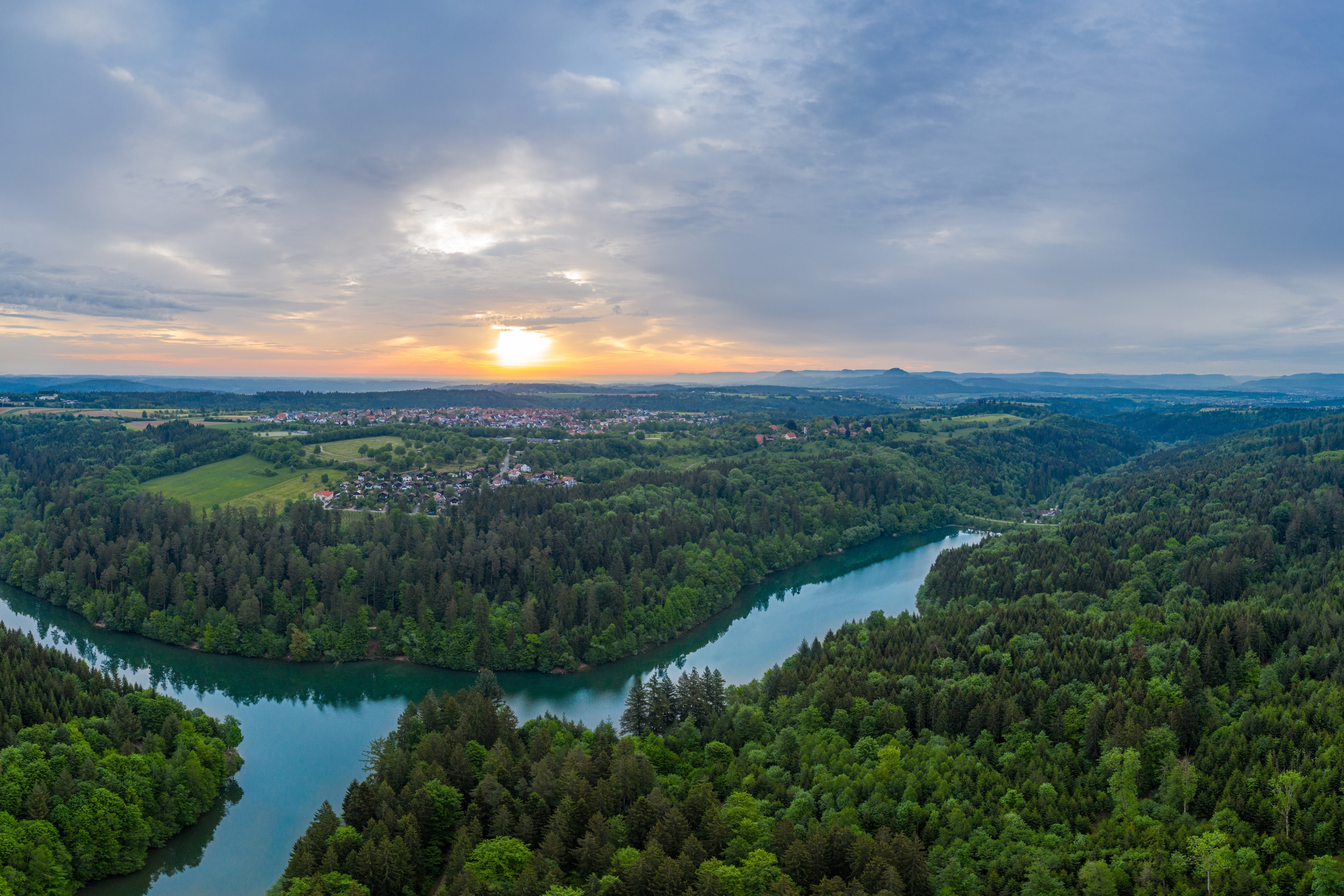 Herrenbach-Stausee bei Adelberg Luftbild vom Herrenbach-Stausee bei Adelberg