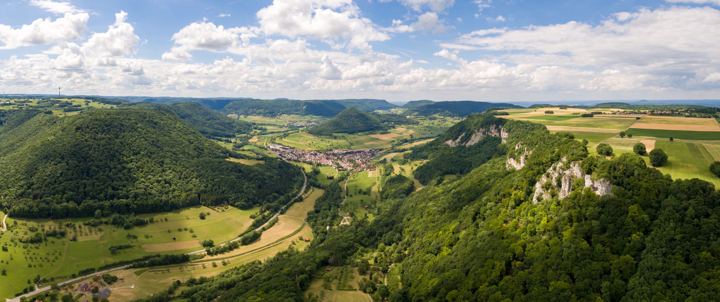 Doppelter Albtrauf mit Hausner Wand bei bad Überkingen